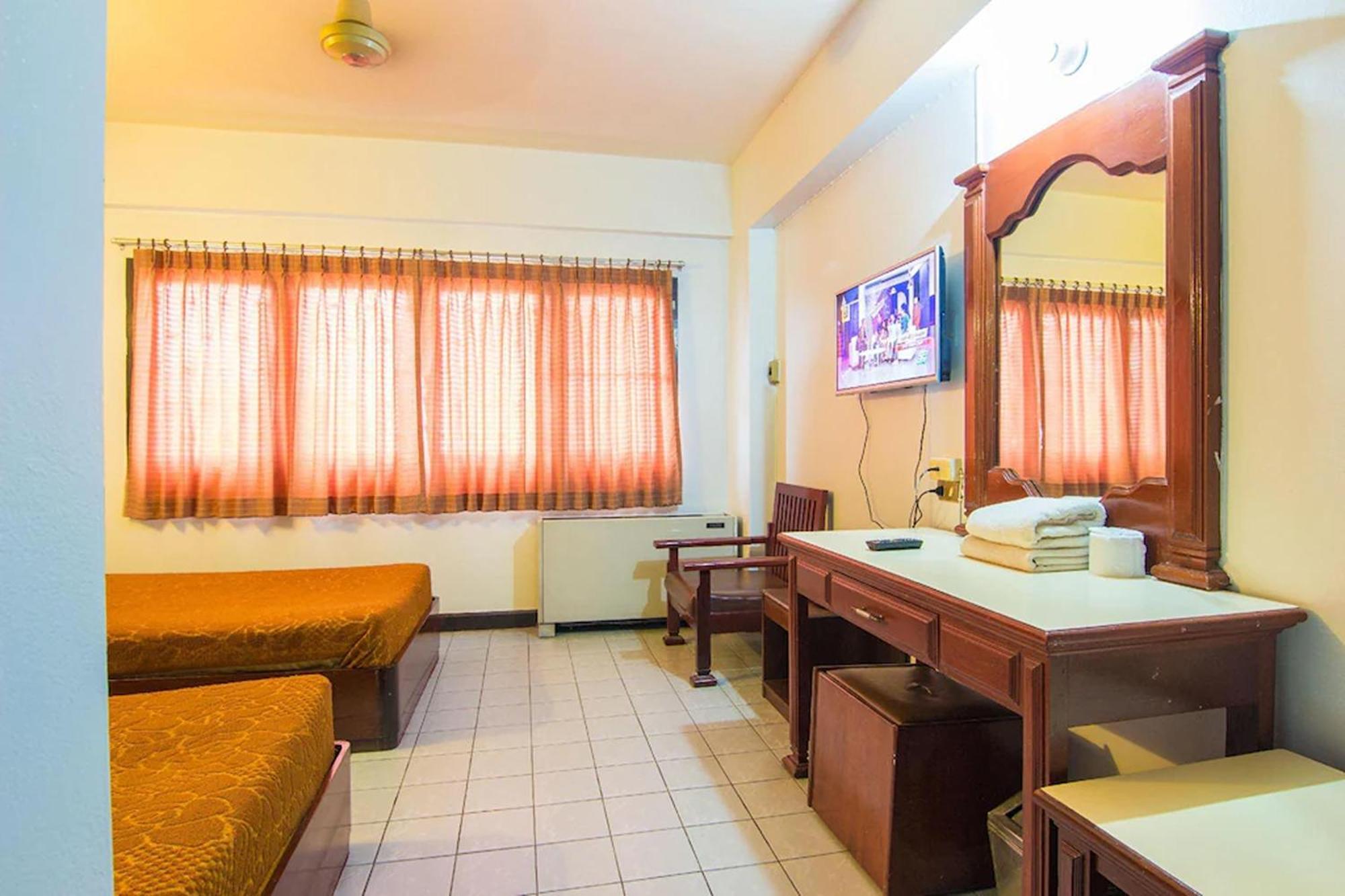 Khelang Nakorn Hotel Lampang Exterior photo