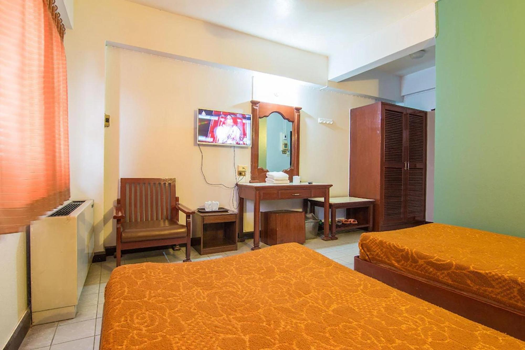 Khelang Nakorn Hotel Lampang Exterior photo